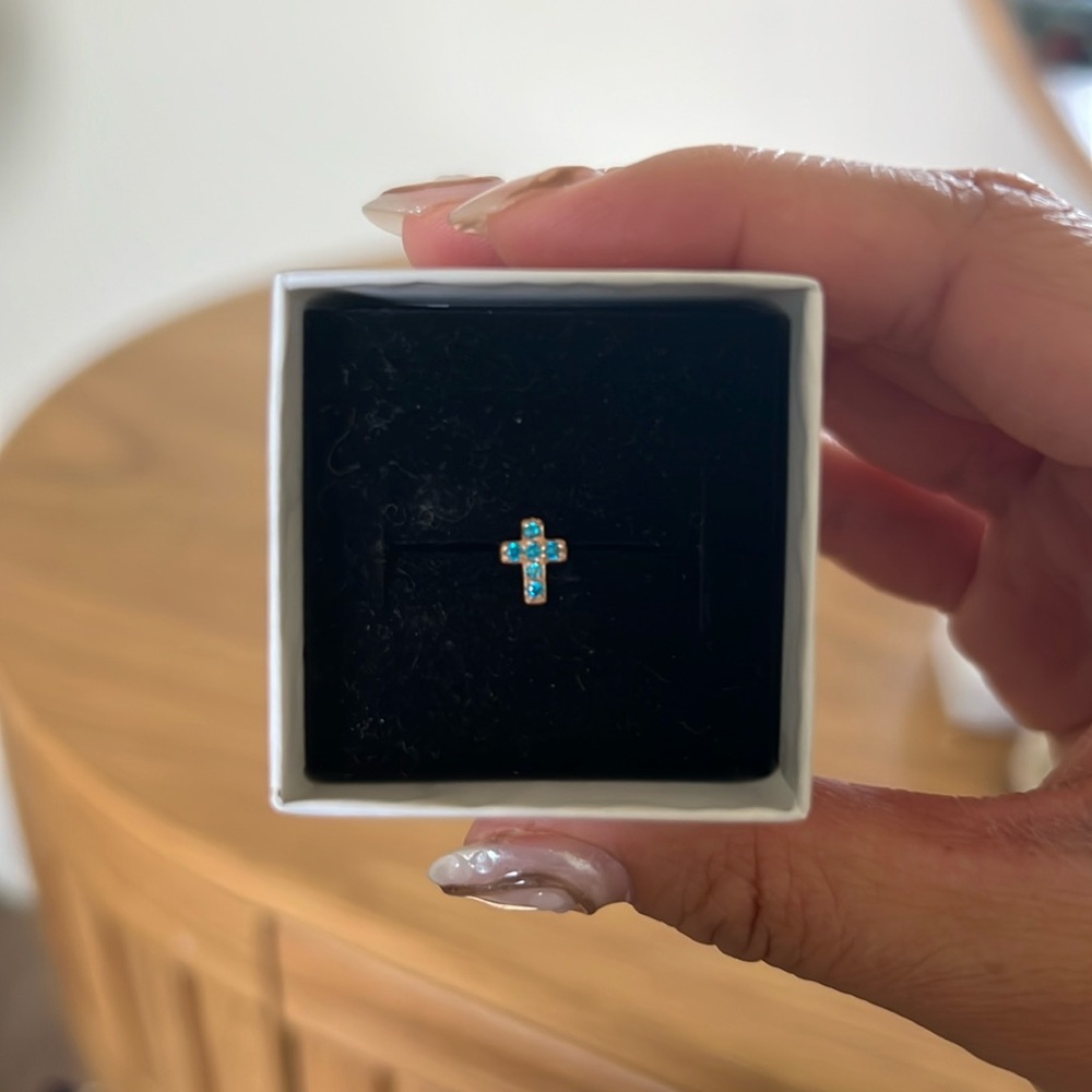 18K Gold Blue Cross Stud from South Korea